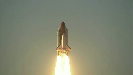 Space-Shuttle-Atlantis-Launch-2