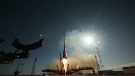 Space-Rocket-Launch-1