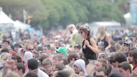 Crowds-at-Outdoor-Music-Festival