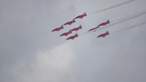 Red-Arrows-Slow-Motion