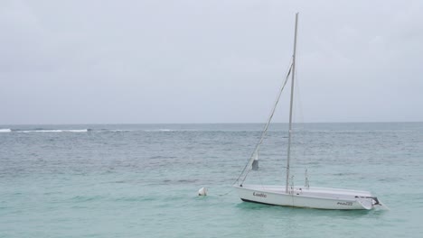 Segelboot-Vor-Anker