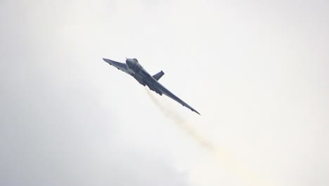 Vulcan-Bomber-Slow-Motion