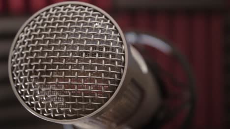 Large-Condenser-Microphone-Close-Up-(Pan)