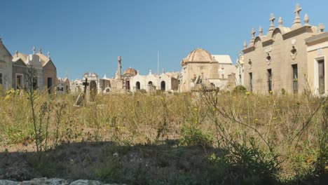Old-Buildings-and-Ruins