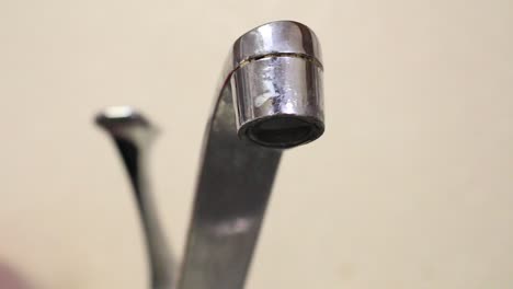 Leaky-Faucet