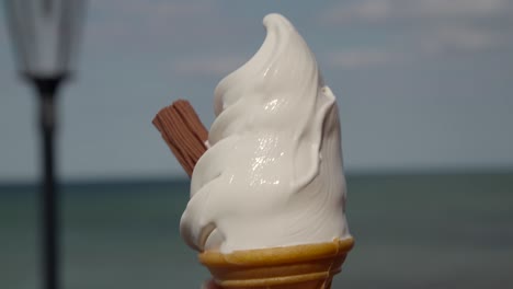 Ice-Cream-and-Seaside