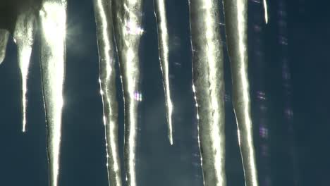 Icicles-and-Sun-Time-Lapse