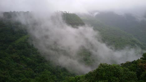 Low-Clouds-Over-Mountains