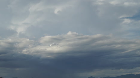 Wolken-Zeitraffer-Regenwolken-3
