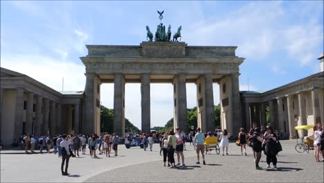 Brandenburg-Gate-2