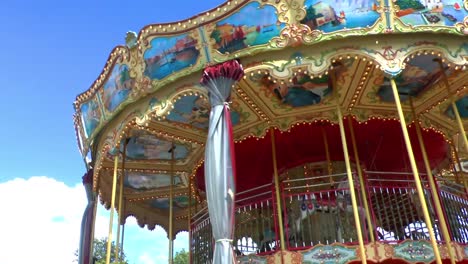 Spinning-Classic-Carousel