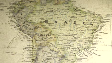 Vintage-Karte-Nach-Brasilien-Schwenken