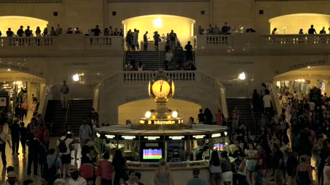 Information-Centre-in-Grand-Central-Station