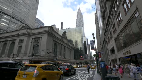 Chrysler-Building-überragt-New-York