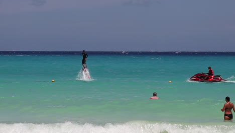 Flyboarding-in-Mexico