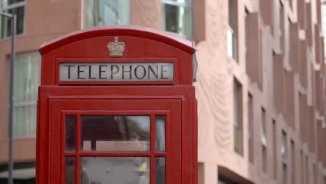 Telephone-Box-in-London