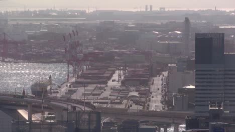 Long-Shot-of-the-Port-Of-Tokyo