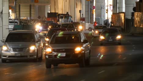 Rush-Hour-Traffic-Toronto