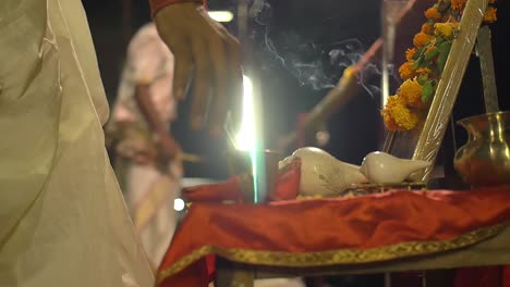 Religious-Ceremony-in-Varanasi