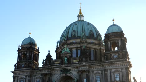 Berlin-Cathedral-Early-in-the-Morning