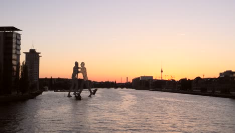 Sunset-Over-River-Spree