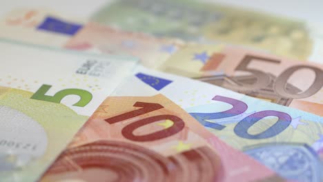 Tracking-über-Euro-Banknoten