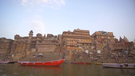 POV-Shot-of-the-Ganges-Ghats-from-the-River