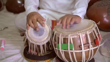 Hands-Playing-Traditional-Indian-Drums