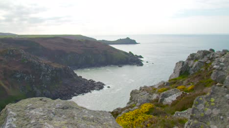 View-Over-Cliff-Edge-in-Cornwall