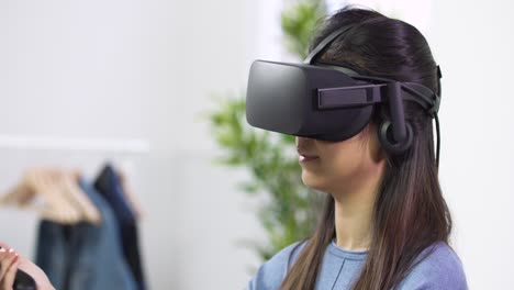 Close-Up-of-Young-Woman-Using-VR-Headset
