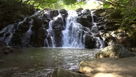 Cascading-Waterfall-Over-Rocks