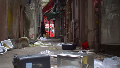 Litter-in-Hong-Kong-Alleyway