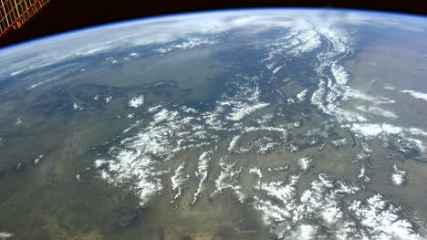 Canada-and-the-United-States-from-ISS-Graded
