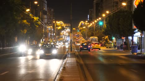 Night-Traffic-in-Athens