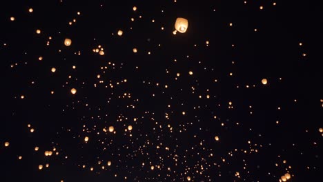 Floating-Lanterns-in-Night-Sky