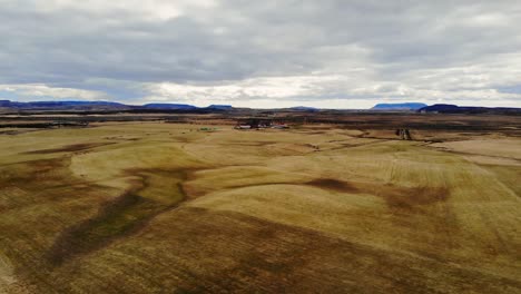 Luftaufnahme-Der-Isländischen-Landschaft