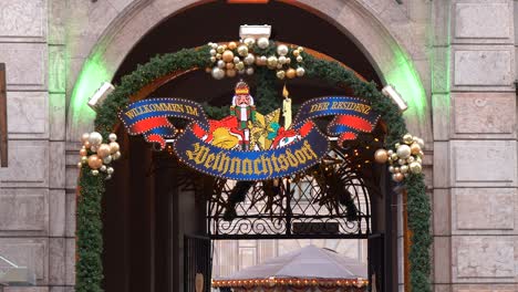 German-Christmas-Village-Welcome-Sign