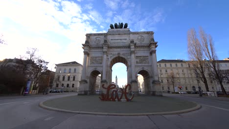 Munich-Victory-Gate-and-LOVE-Sculpture