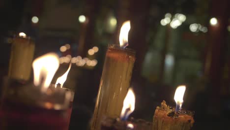 Candles-in-Taoist-Temple-Bangkok-CU