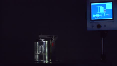 Lab-Beaker-in-Vacuum-Chamber