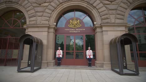 Honor-Guards-Outside-Presidency-Building-Sofia