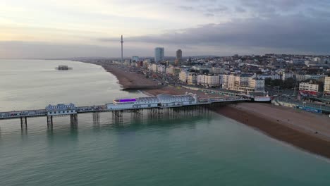 Drohnenflug-über-Brighton-Pier-Uk