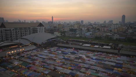 Bangkok-Skyline-and-Ratchada-Market