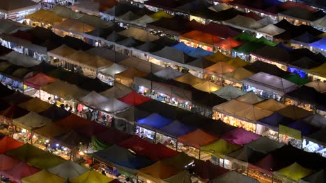 Market-Stalls-at-Night-Bangkok-02