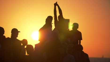 Silhouetted-Group-of-People-in-LA-Sunset
