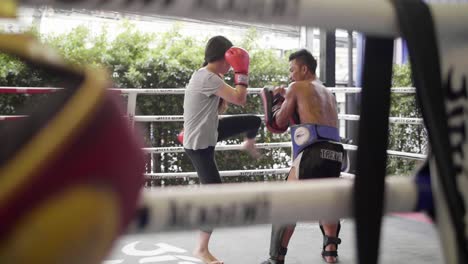 Man-And-Woman-Muay-Thai-Boxing-01