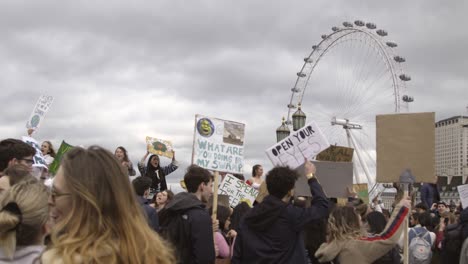 Protestors-Chanting-By-London-Eye