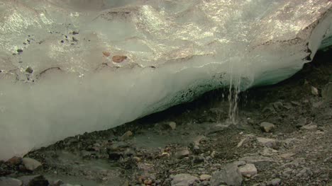 Melting-Glacier-Ice-in-Alaska