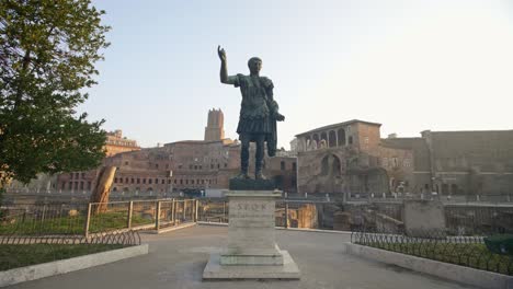 Bronze-Statue-Of-Emperor-Caesar