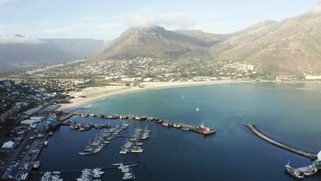 Flying-Around-Hout-Bay